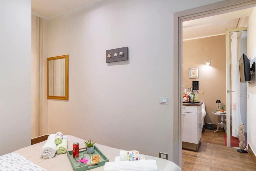 Lily'S - Near Harbor And Downtown With Terrace - Italy Flat Vacation Apartamento Génova Exterior foto